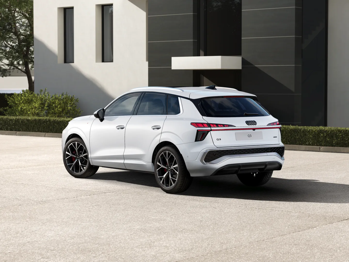 Image about Audi Q3 SUV TFSI quattro 195 kW