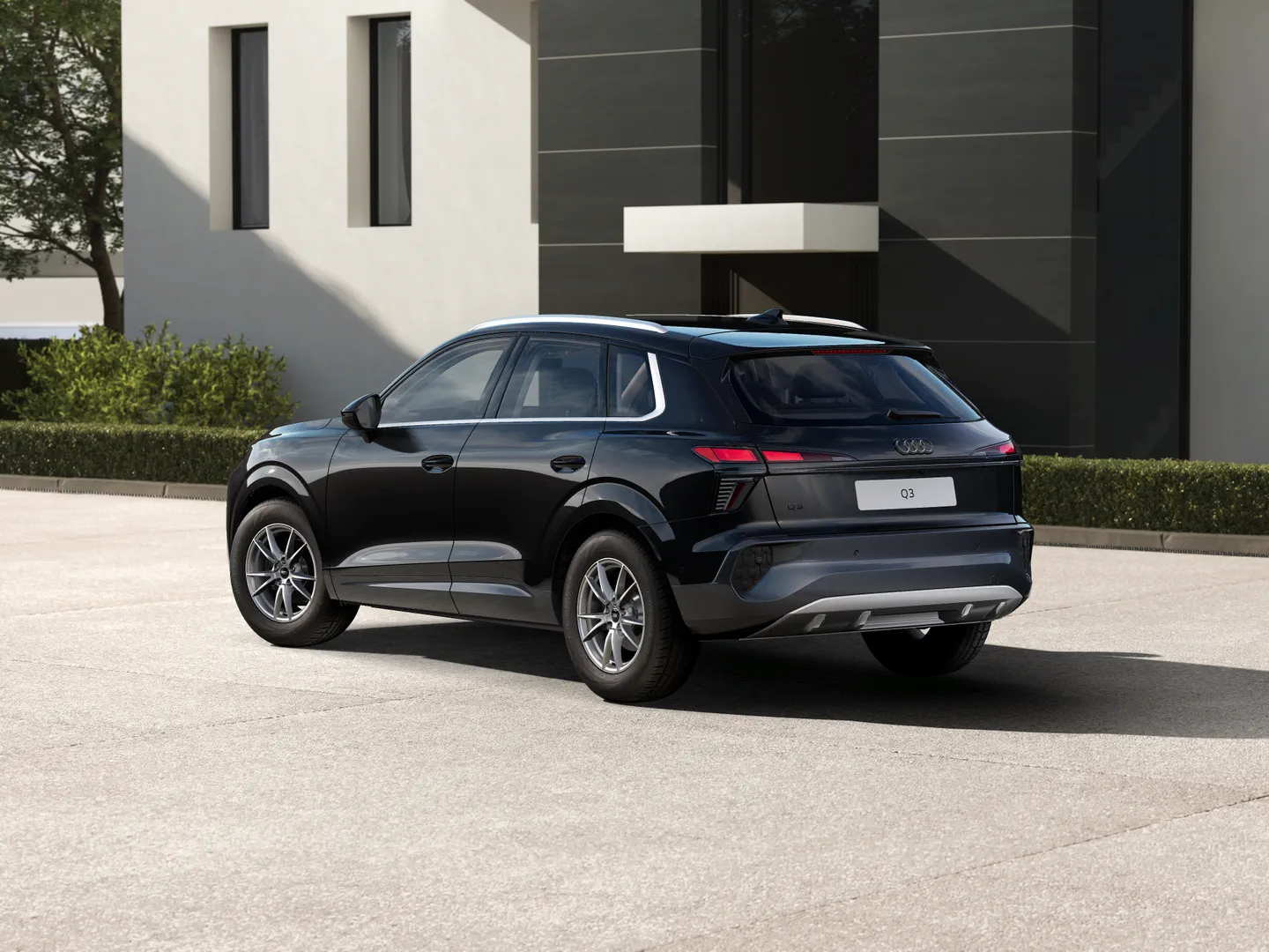 Zdjęcie&nbsp;Audi Q3 SUV&nbsp;TFSI 110 kW S tronic&nbsp;– Ujęcie: tył 3/4