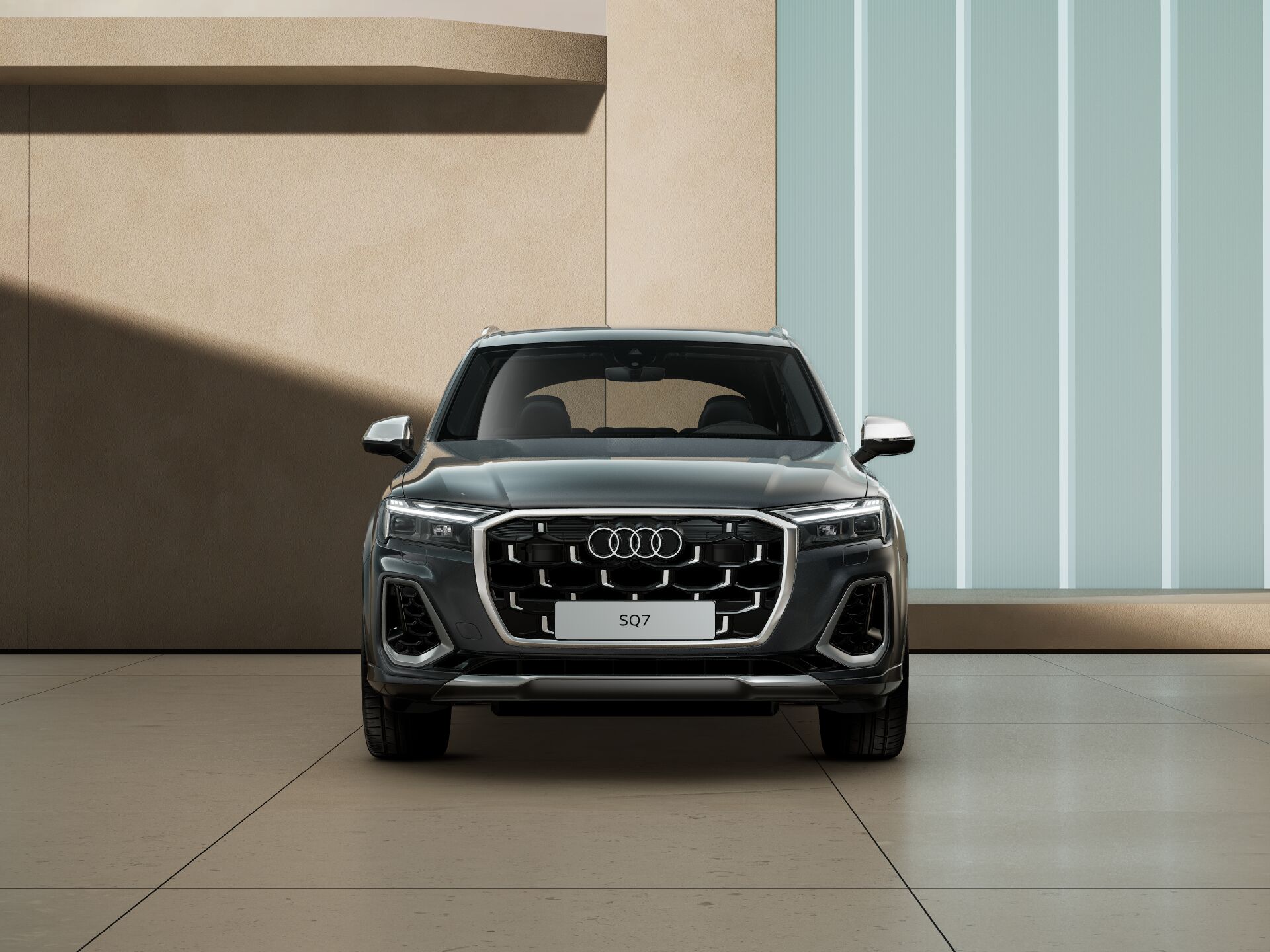 SQ7 SUV EXTERIOR-FRONT-FRONT