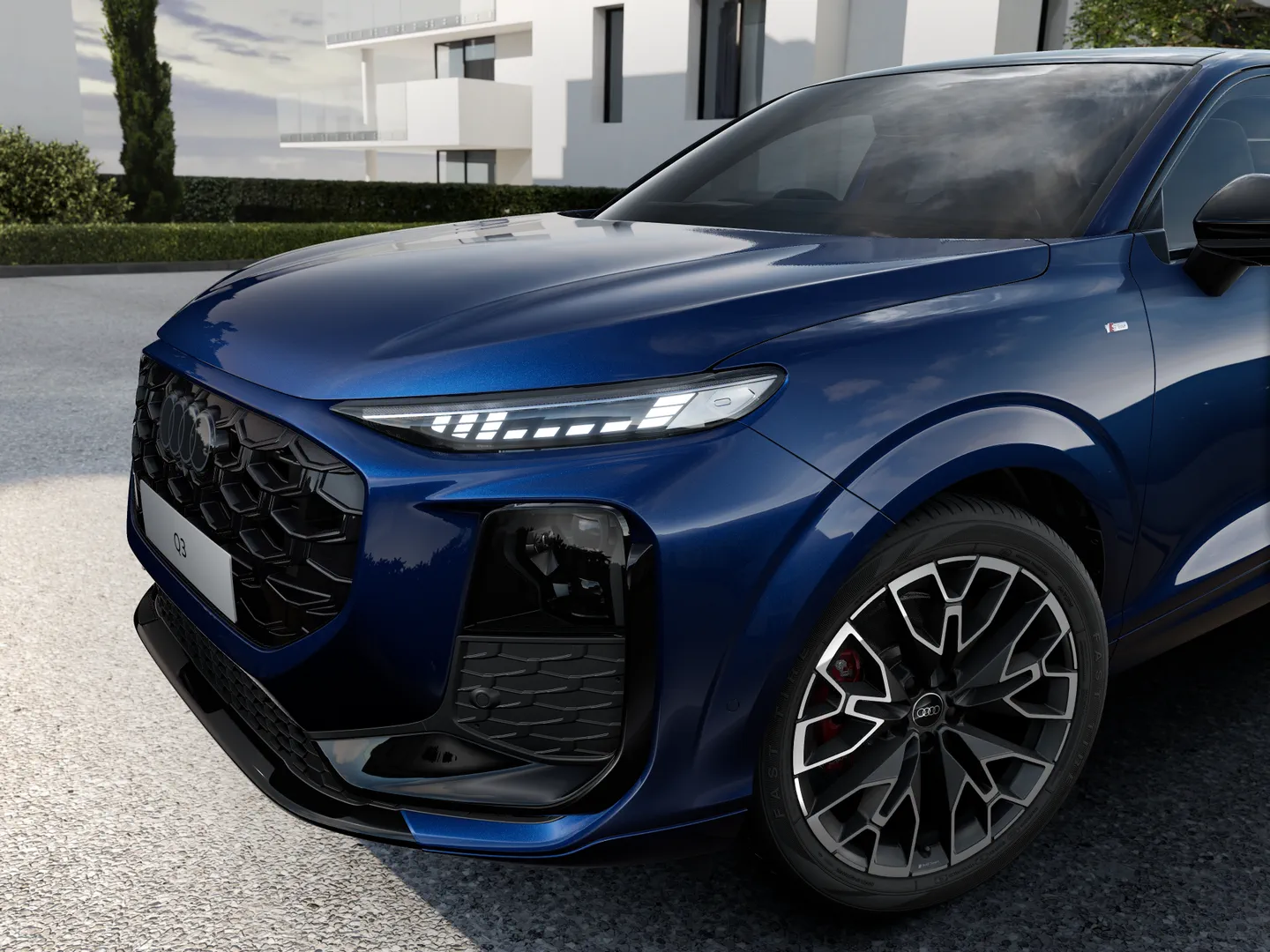 Image about Audi Q3 Sportback TFSI quattro 195 kW