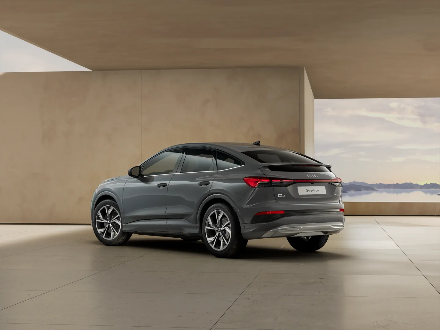 Zdjęcie Audi Q4 Sportback e-tron 40 e-tron 150,00 kW – Ujęcie: tył 3/4