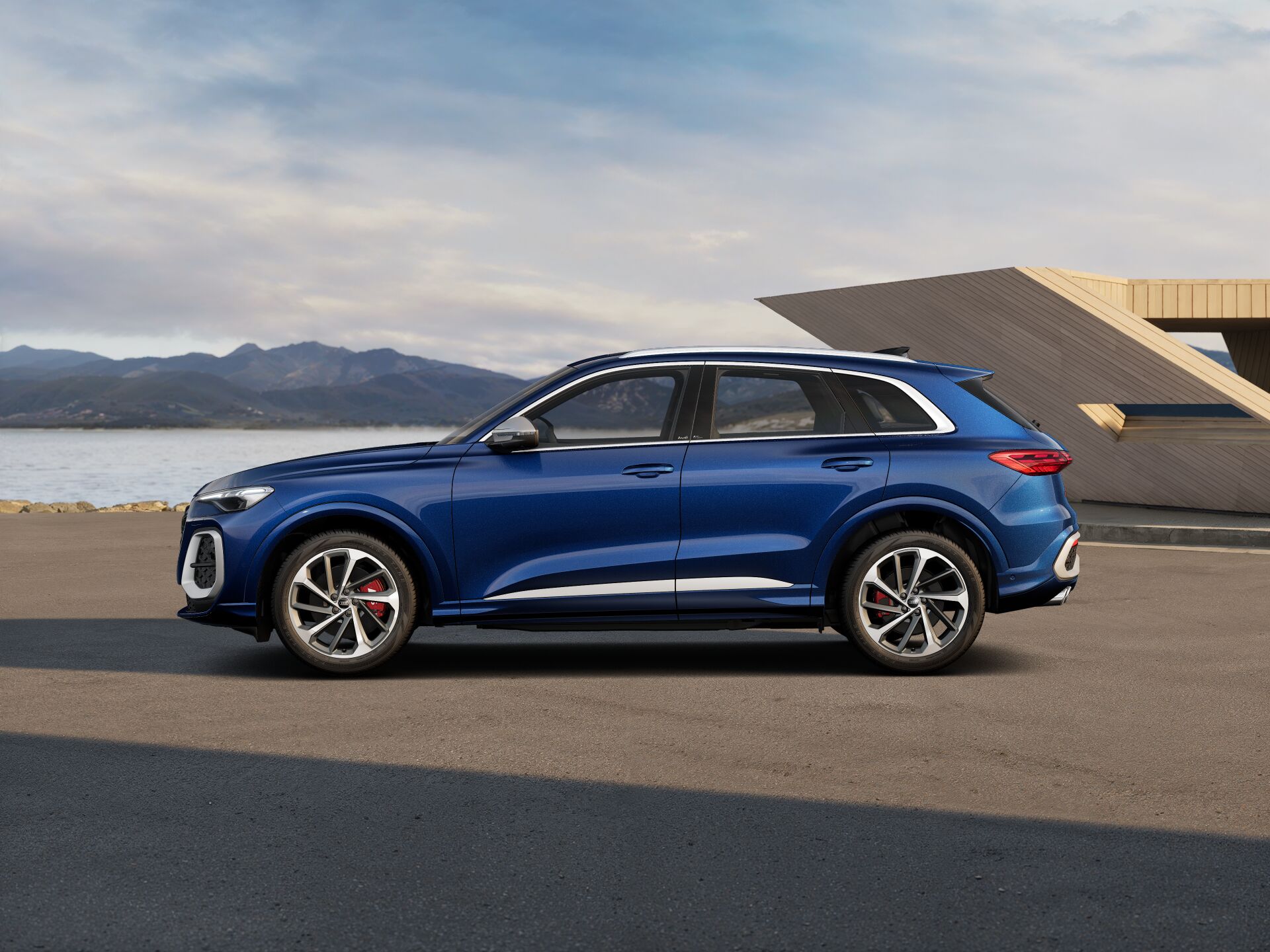 SQ5 EXTERIOR-PARALLEL-SIDE