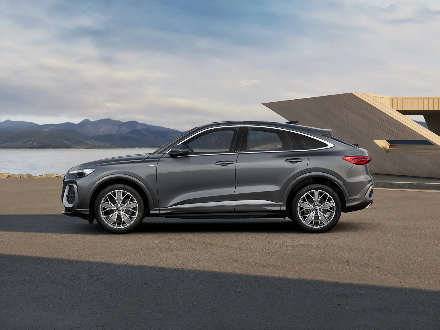 Image about Audi Q5 Sportback Q5 sport TFSI quattro S tronic