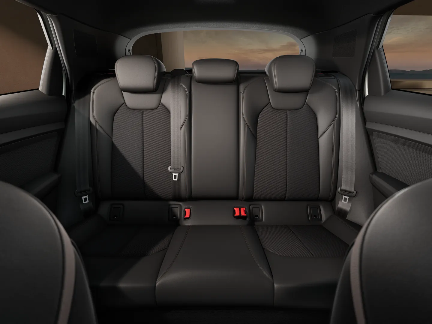 Image about Audi A1 allstreet Identity Contrast 35 TFSI 110 kW (150 CV) S tronic