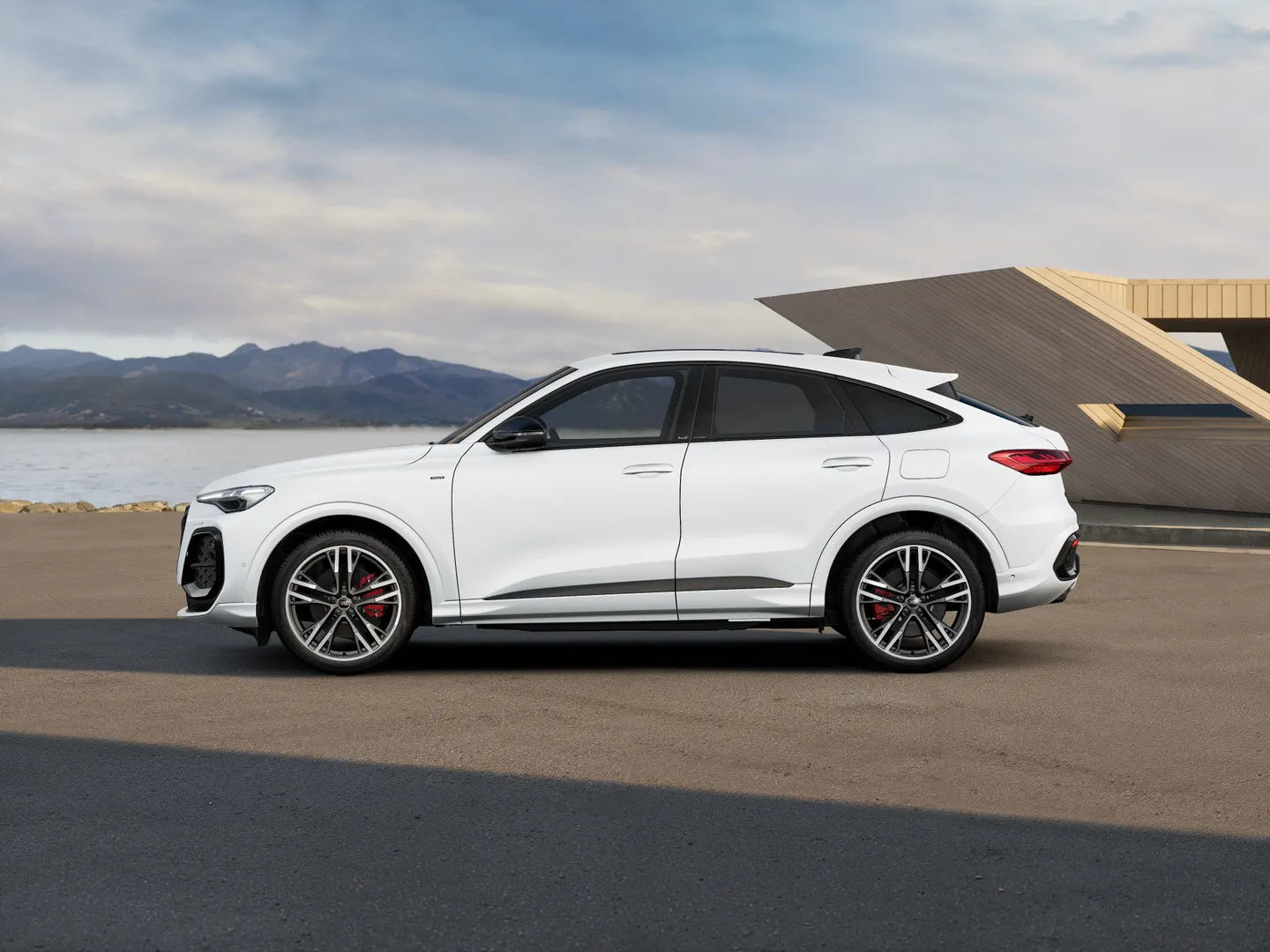 Image about Audi Q5 Sportback e-hybrid quattro S tronic