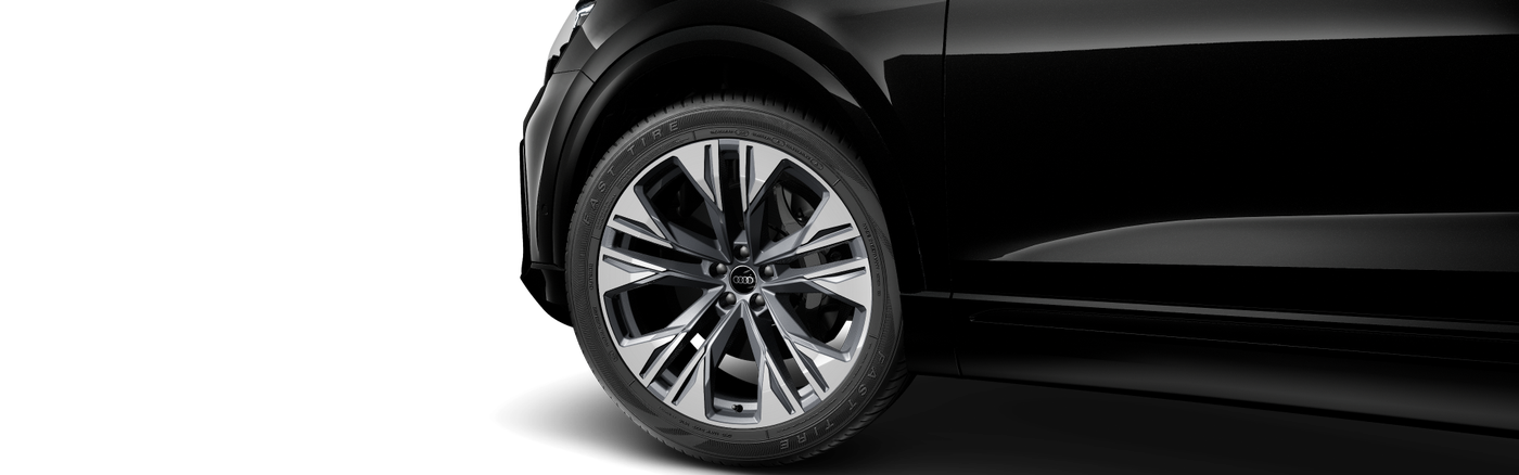 2026 Audi Q8 Premium Plus - Photo 12