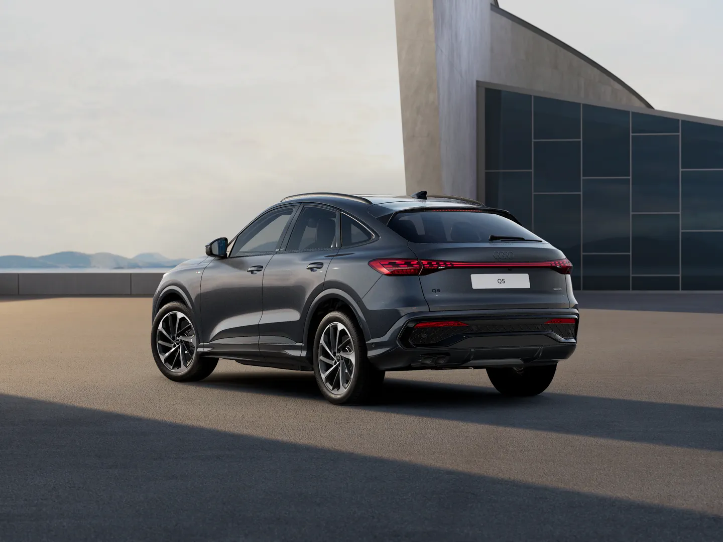 Image about Audi Q5 Sportback TDI quattro 150 kW sport
