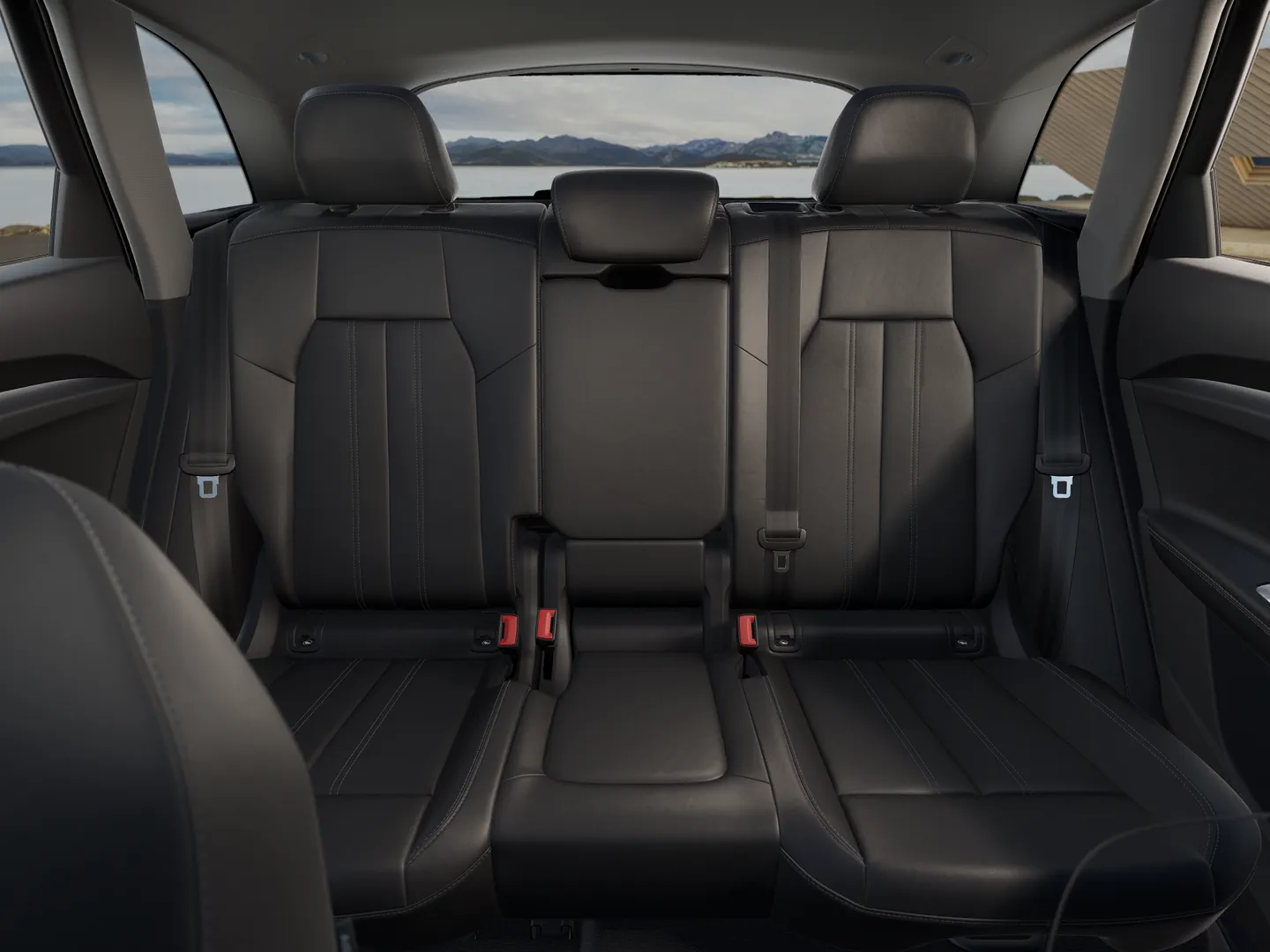 Image about Audi Q5 SUV TDI quattro S tronic