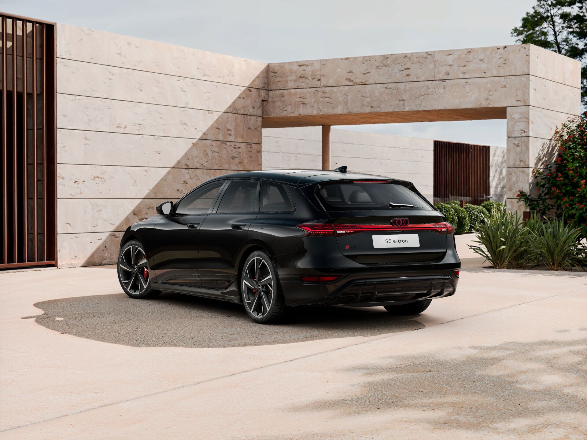 S6 Avant e-tron 3