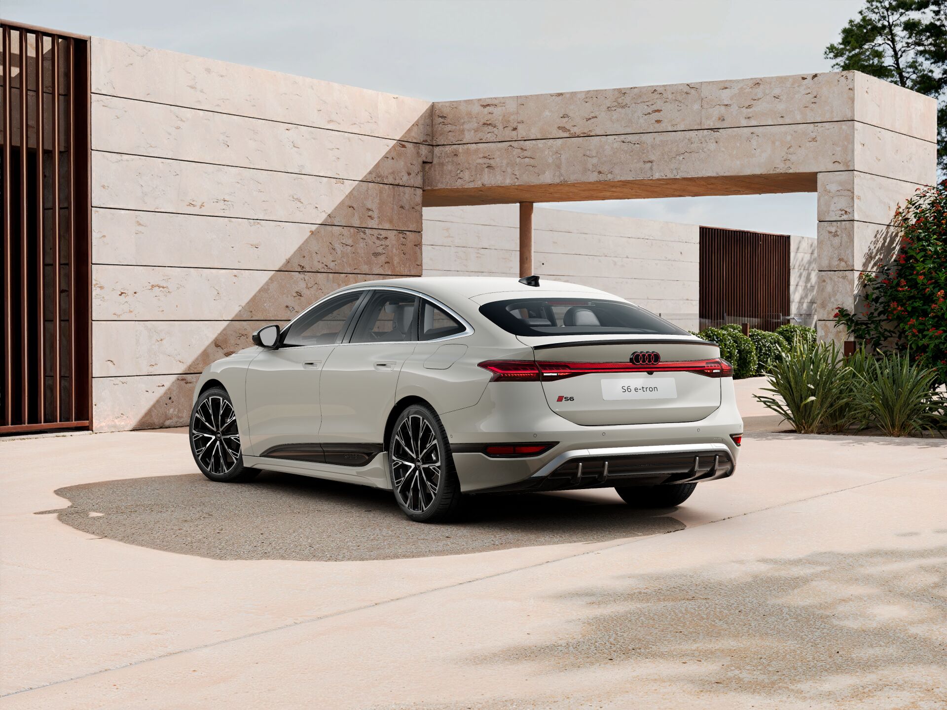 S6 Sportback e-tron 3