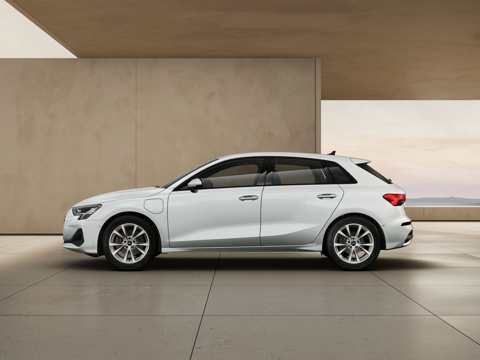 A3 Sportback TFSI e EXTERIOR-PARALLEL-SIDE