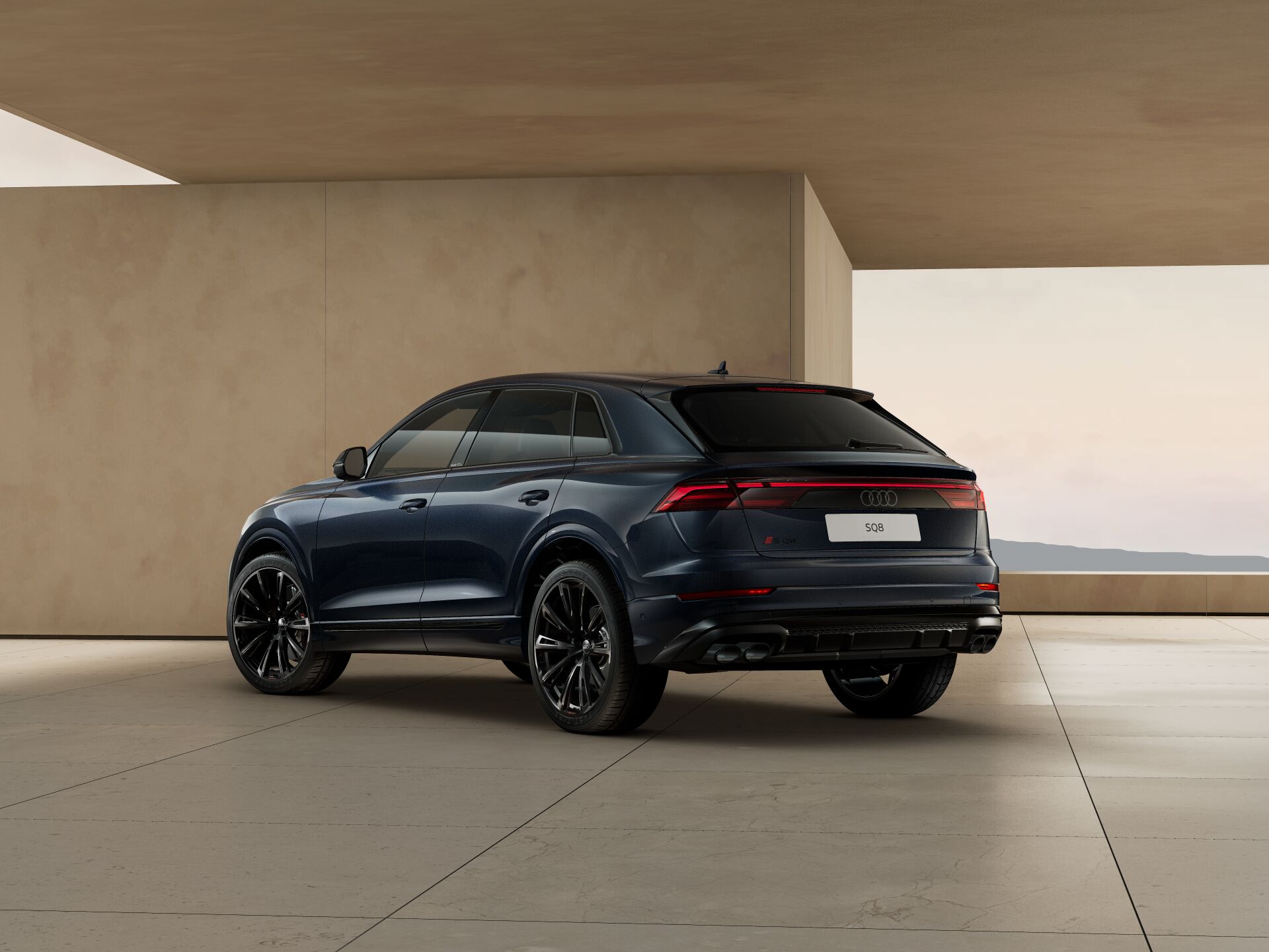SQ8 SUV 3