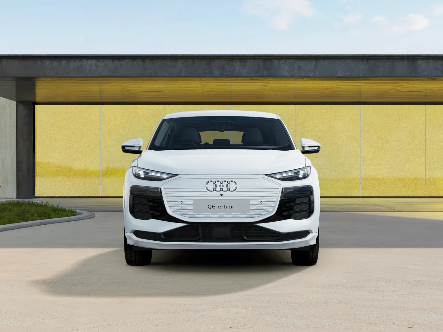 Image about Audi Q6 Sportback e-tron e-tron