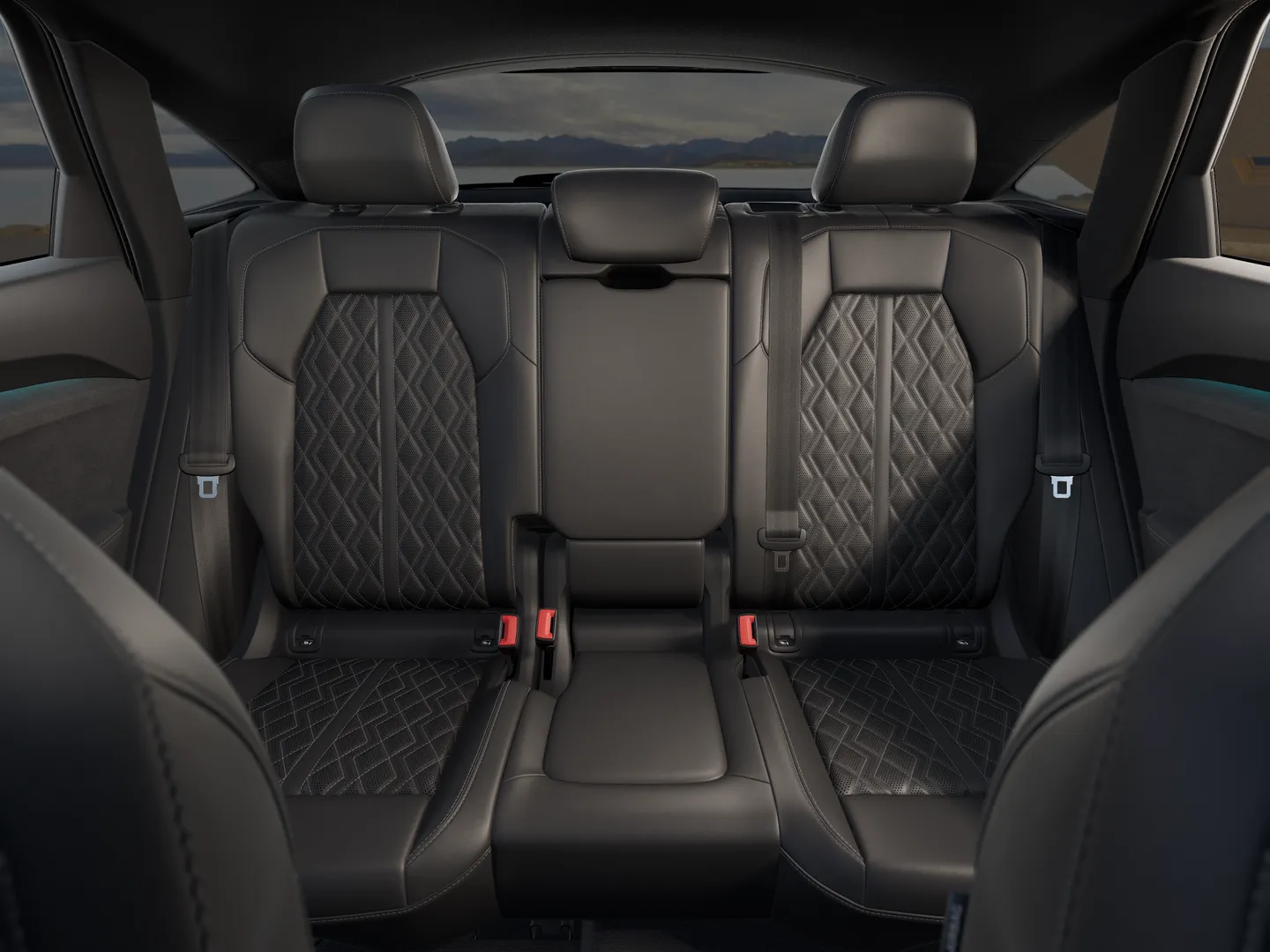 Zdjęcie&nbsp;Audi SQ5 Sportback&nbsp;SQ5 Sportback TFSI 270 kW S tronic&nbsp;– Ujęcie: tylne fotele