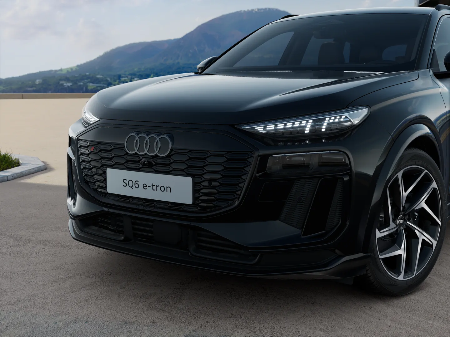 Zdjęcie&nbsp;Audi SQ6 SUV e-tron&nbsp;SQ6 SUV e-tron 360,00 kW&nbsp;– Ujęcie: reflektory