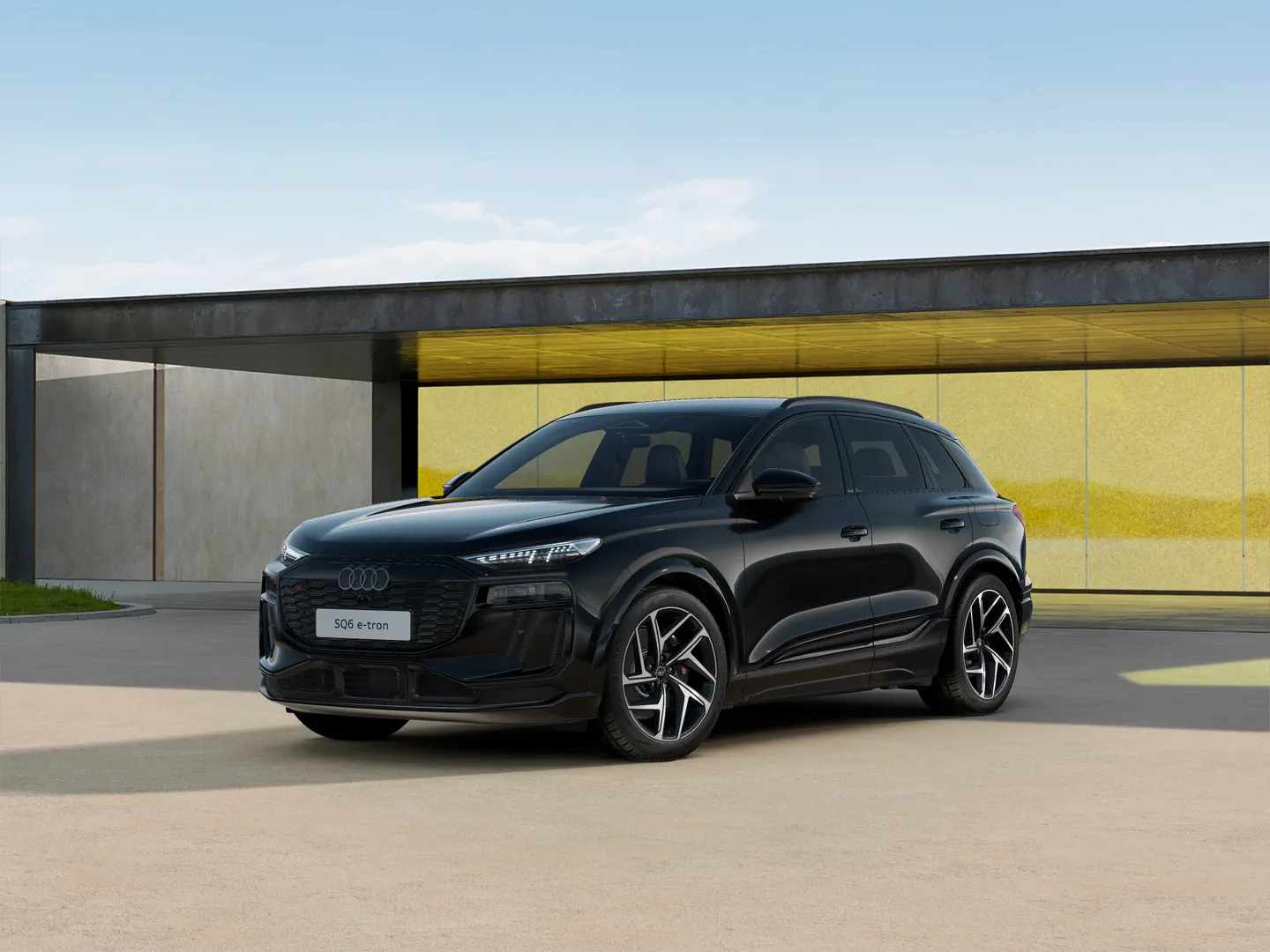 Zdjęcie&nbsp;Audi SQ6 SUV e-tron&nbsp;SQ6 SUV e-tron 360,00 kW&nbsp;– Ujęcie: przód 3/4