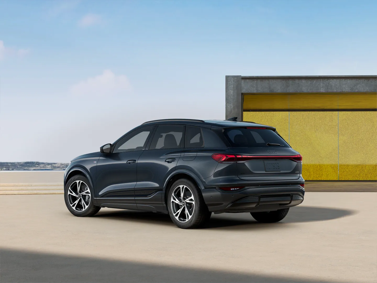Image about Audi Q6 SUV e-tron e-tron quattro 285 kW S line