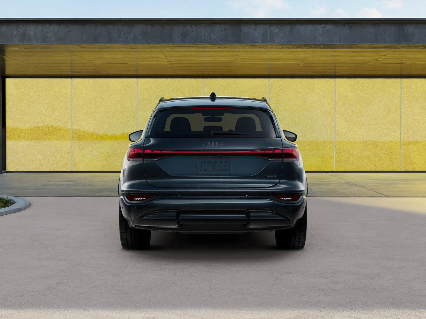 Image about Audi Q6 SUV e-tron e-tron quattro 285 kW S line