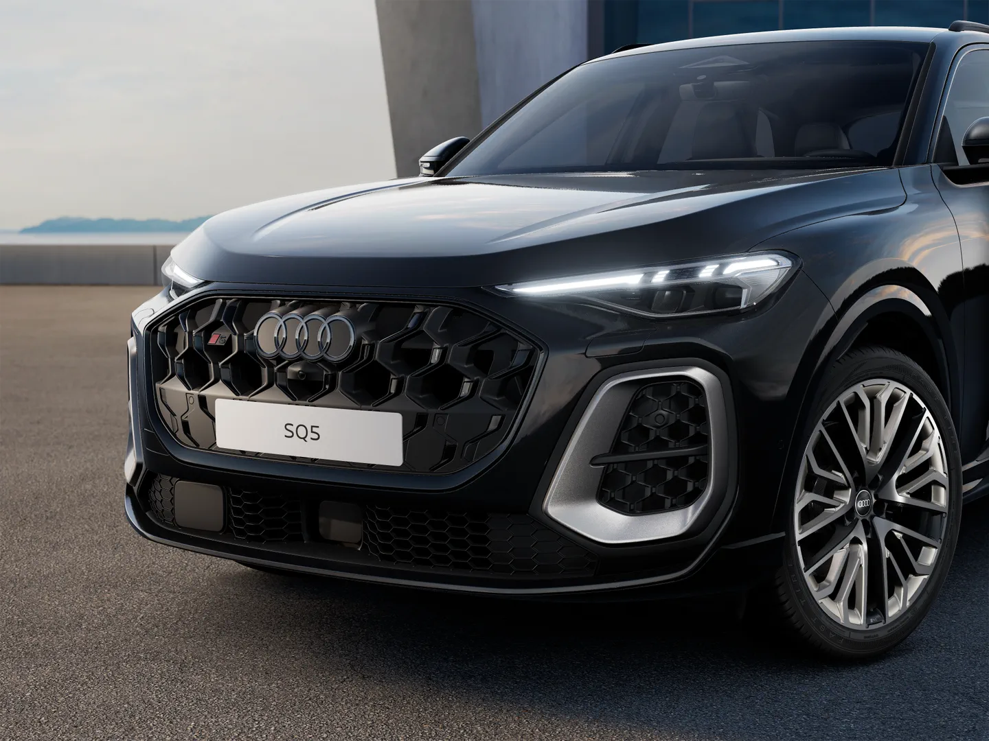 Zdjęcie Audi SQ5 SUV SQ5 SUV TFSI 270 kW S tronic – Ujęcie: reflektory