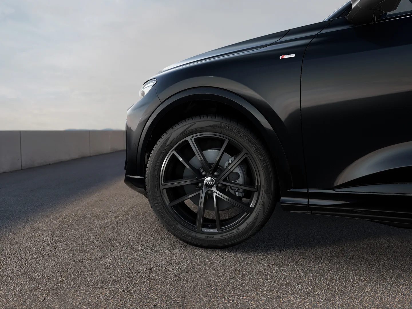 Zdjęcie&nbsp;Audi Q5 Sportback&nbsp;TDI quattro 150 kW S tronic&nbsp;– Ujęcie: obręcze