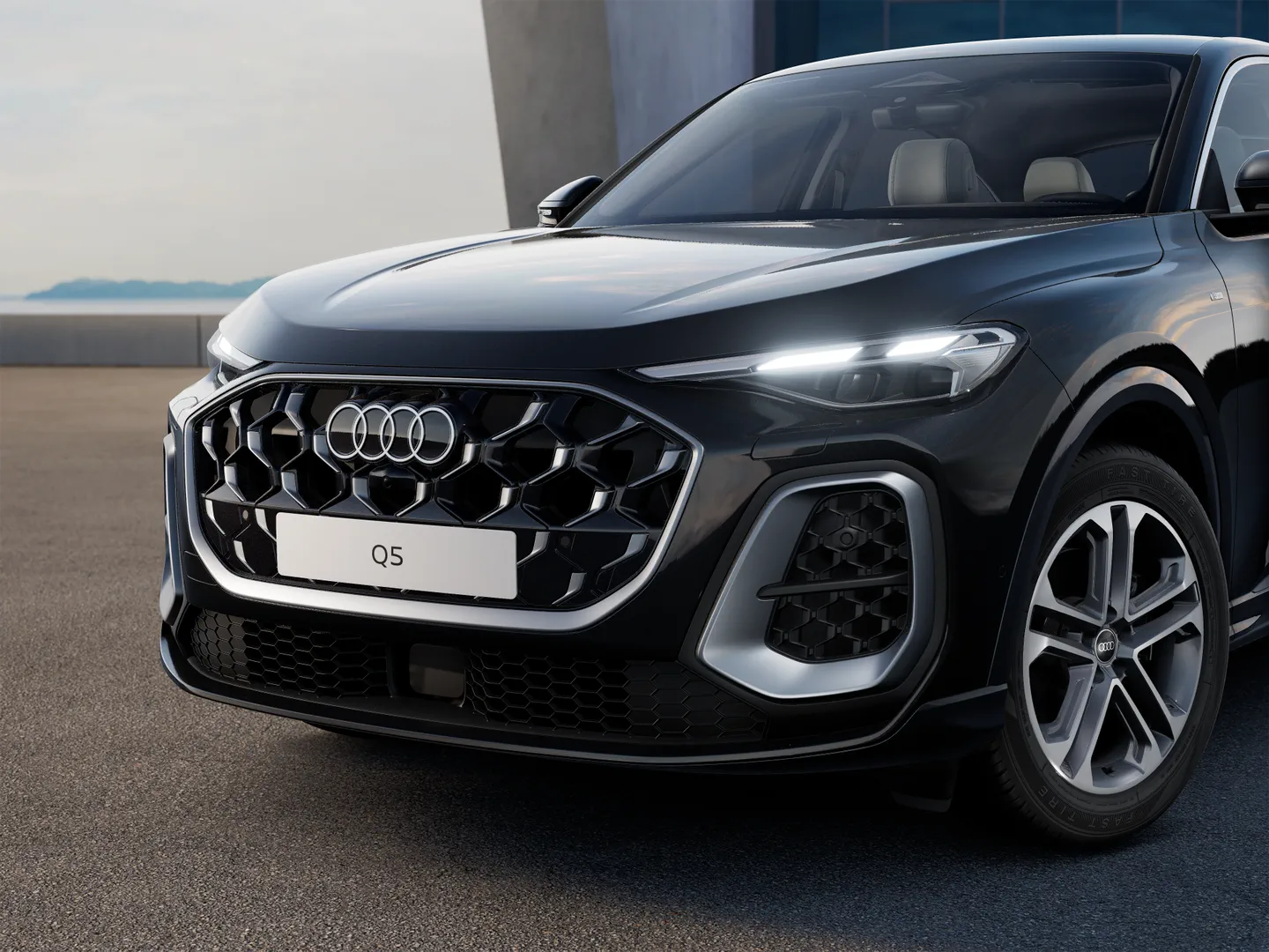 Zdjęcie&nbsp;Audi Q5 Sportback&nbsp;TFSI 150 kW S tronic&nbsp;– Ujęcie: reflektory