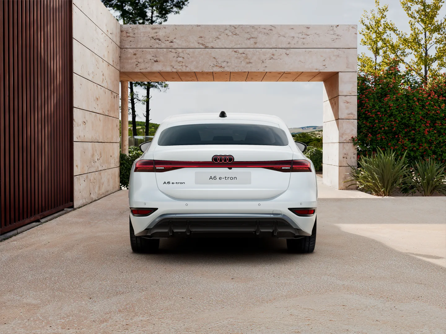 Zdjęcie Audi A6 Sportback e-tron e-tron 210,00 kW – Ujęcie: tył