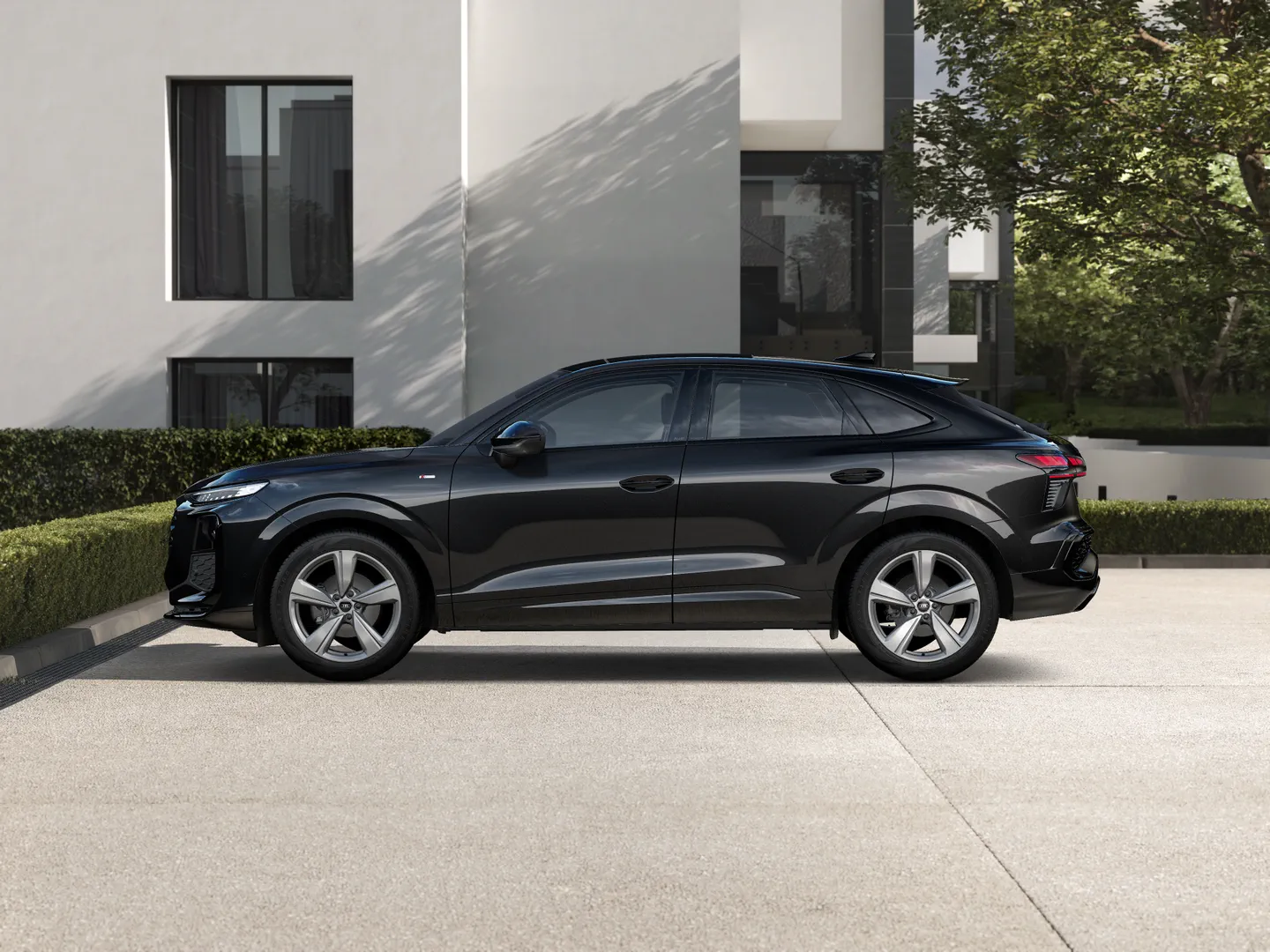 Image about Audi Q3 Sportback TFSI 110 kW