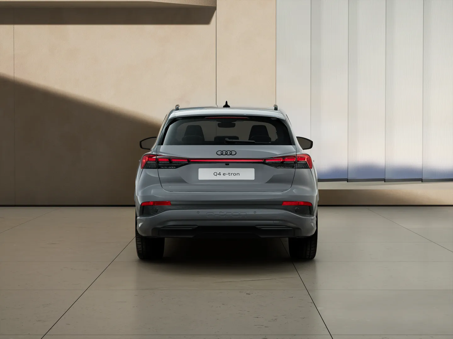 Zdjęcie&nbsp;Audi Q4 e-tron&nbsp;40 e-tron 150,00 kW&nbsp;– Ujęcie: tył