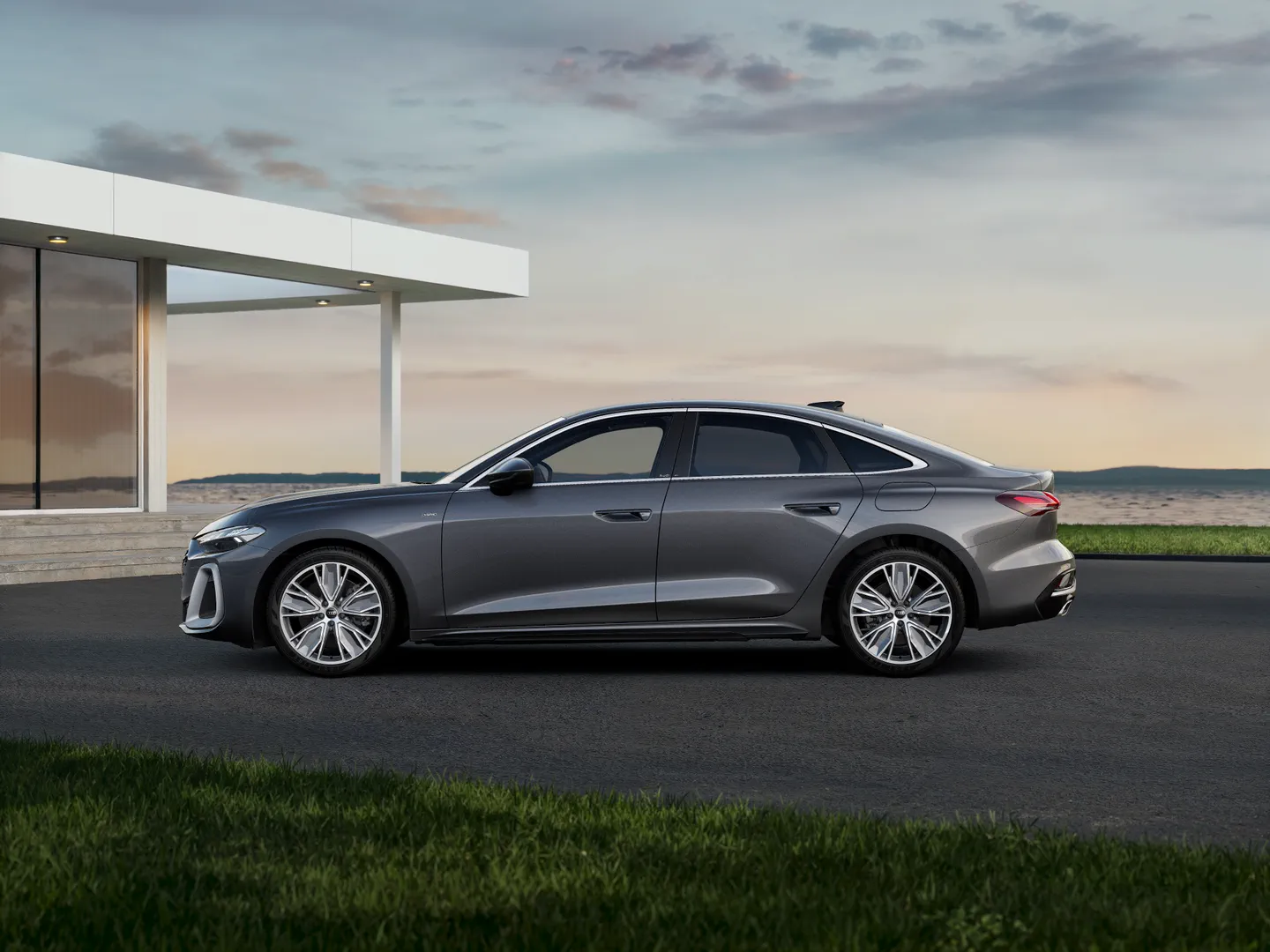Zdjęcie&nbsp;Audi A5 Sedan e-hybrid&nbsp;e-hybrid quattro 220 kW S tronic&nbsp;– Ujęcie: bok