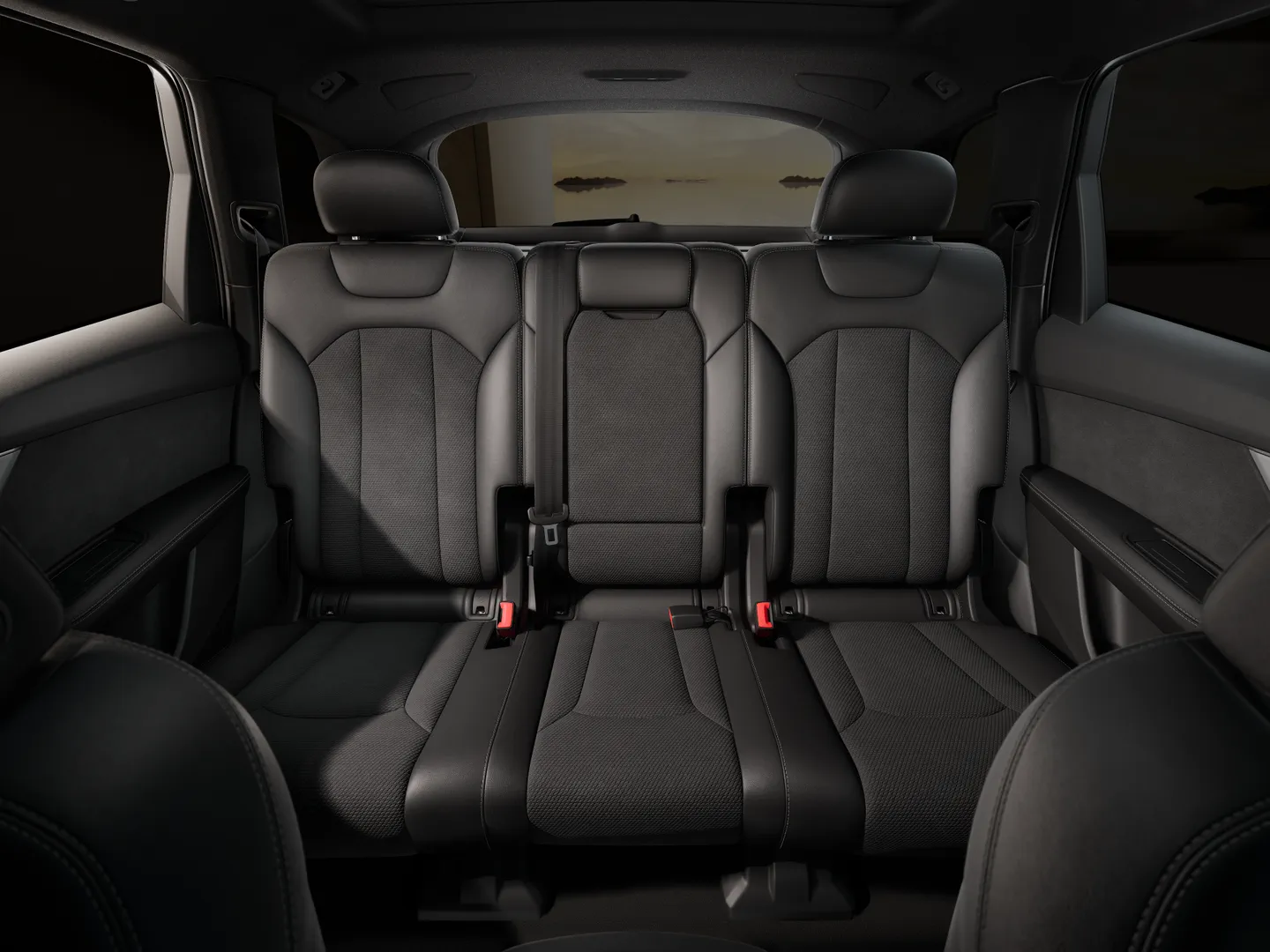 Zdjęcie Audi Q7 SUV TFSI e TFSI e quattro 290 kW tiptronic – Ujęcie: tylne fotele