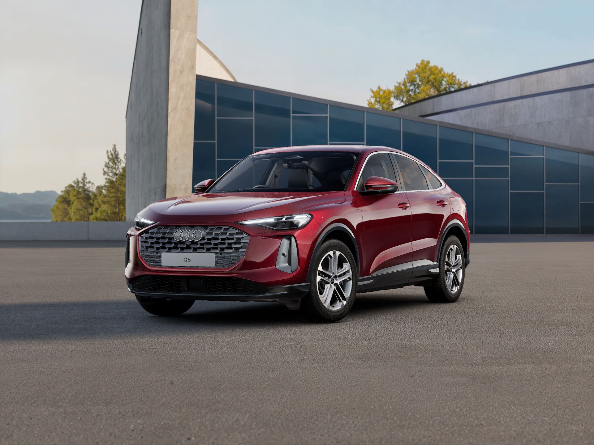 Q5 Sportback e-hybrid EXTERIOR-FRONT-3-4