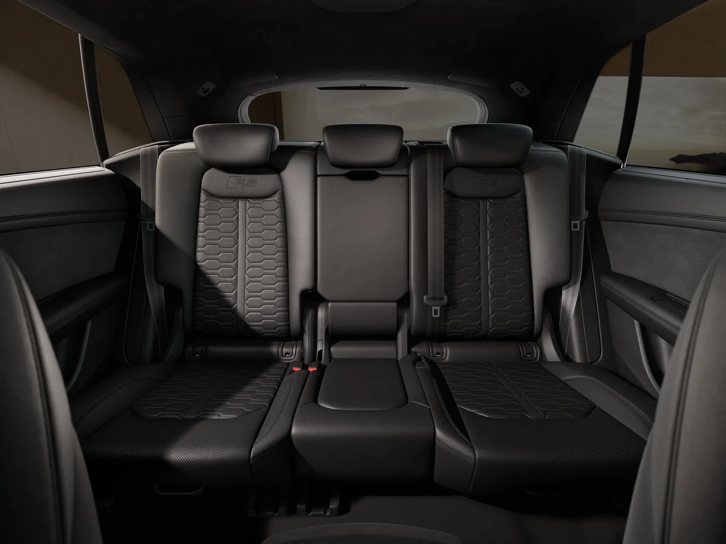 Zdjęcie&nbsp;Audi RS Q8 SUV&nbsp;RS Q8 SUV performance 471 kW tiptronic&nbsp;– Ujęcie: tylne fotele