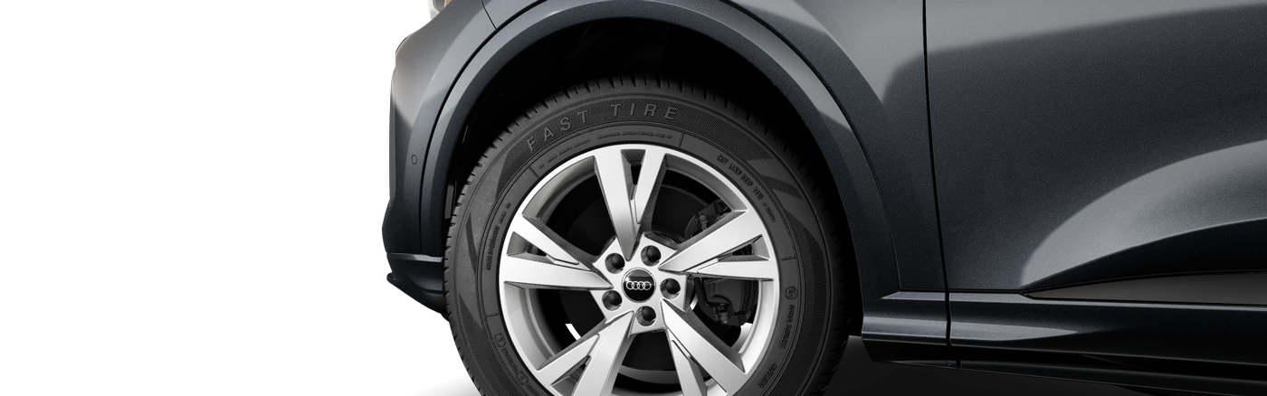 2025 Audi Q5 Premium - Photo 12