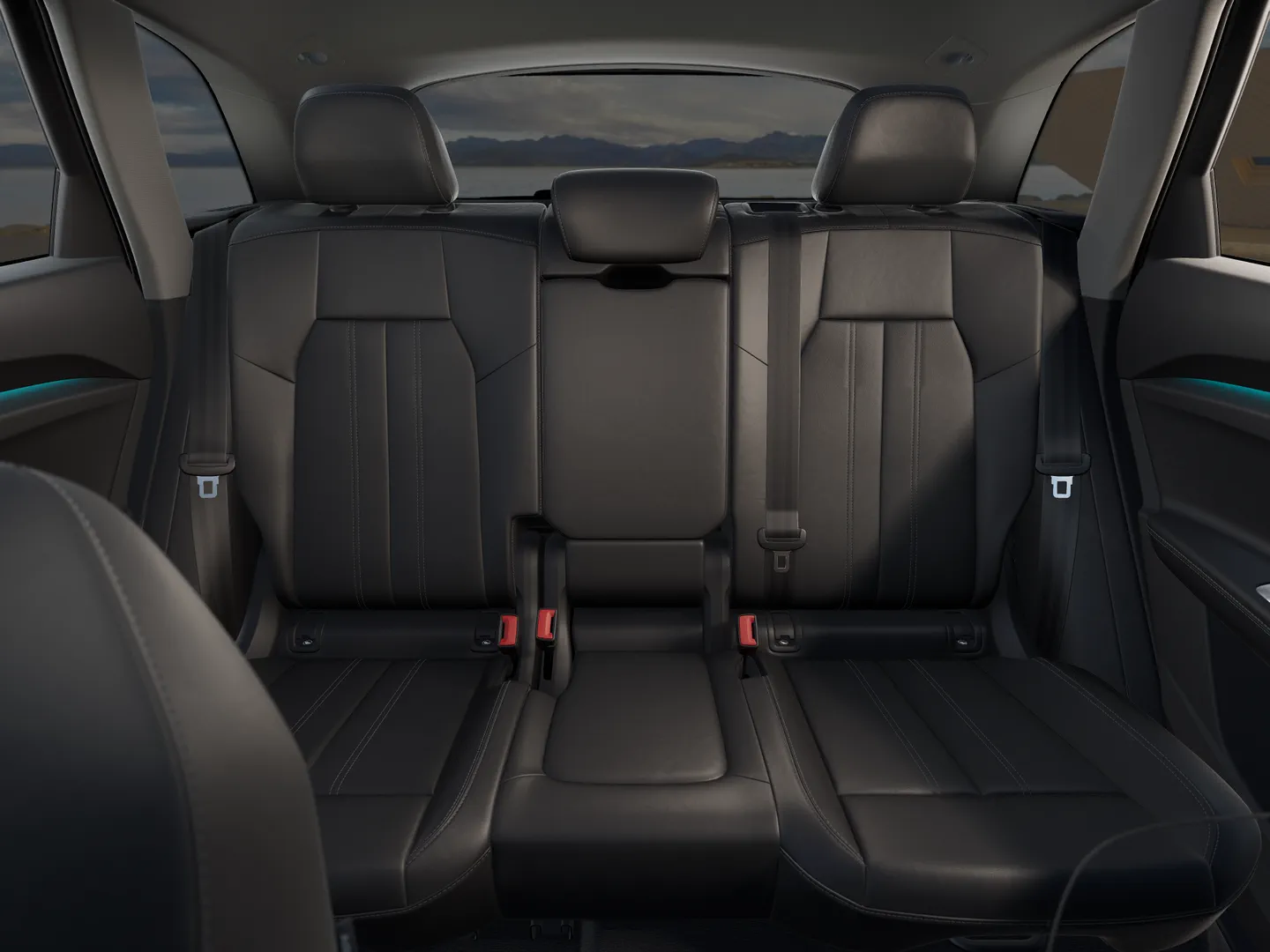 Image about Audi Q5 SUV TFSI S tronic