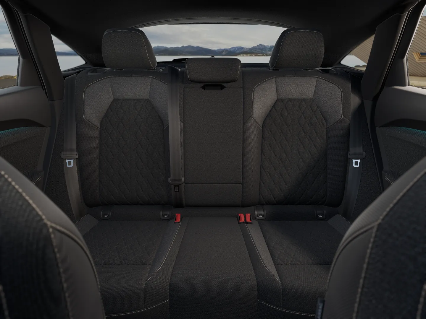 Zdjęcie Audi Q5 Sportback TDI quattro 150 kW S tronic – Ujęcie: tylne fotele