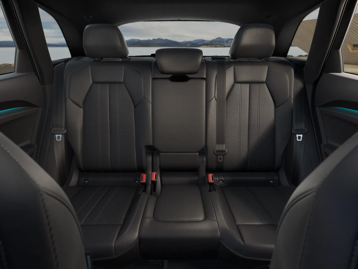 Image about Audi Q5 SUV TFSI quattro 200 kW sport