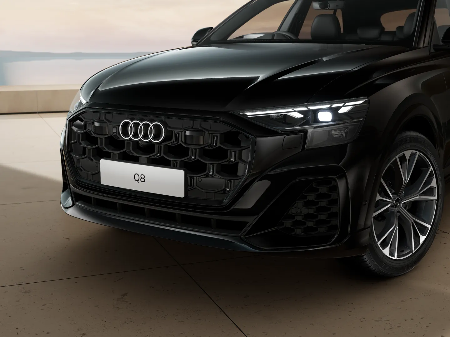 Image about Audi Q8 55 TFSI quattro 250 kW tiptronic