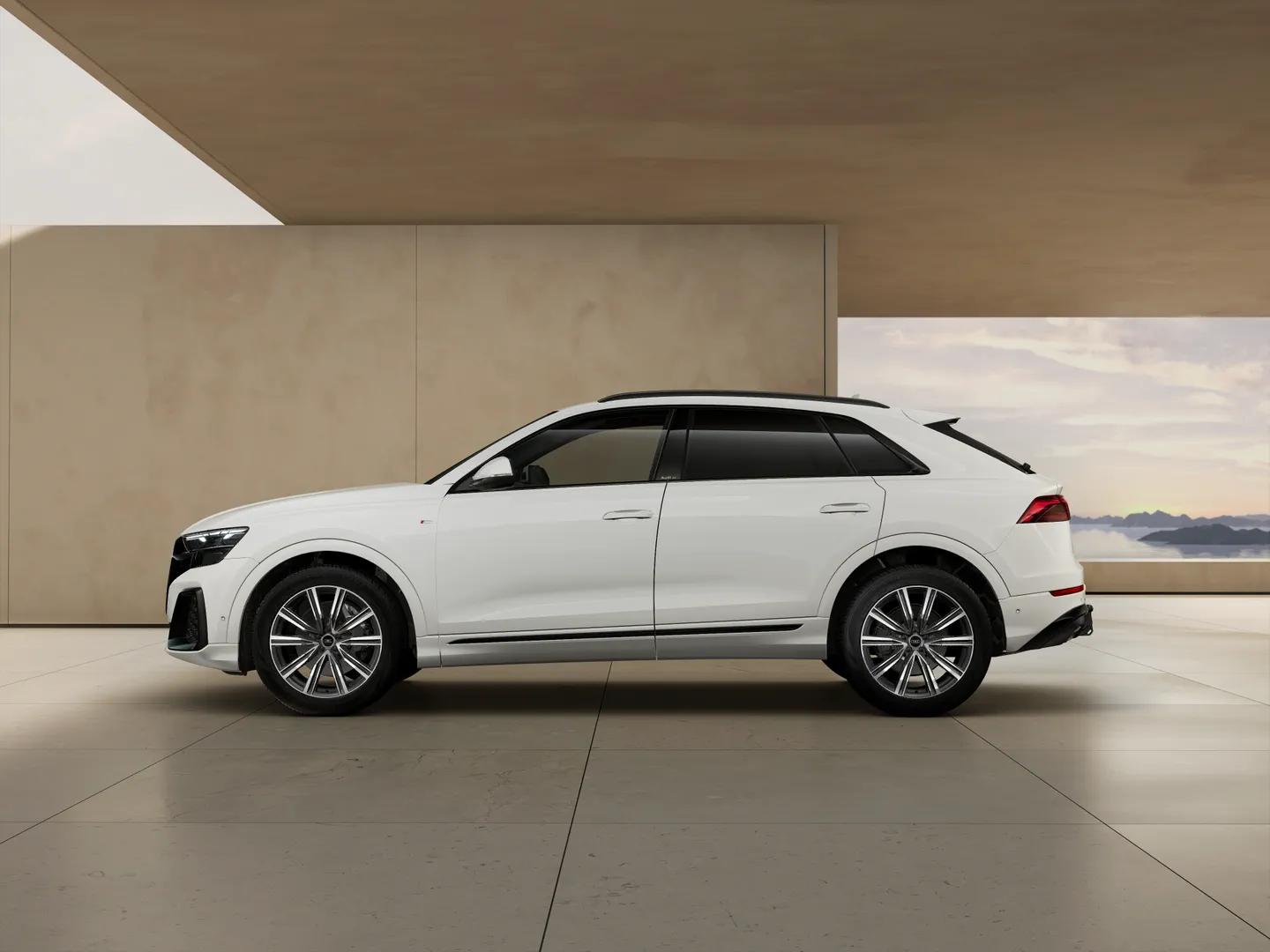 Zdjęcie Audi Q8 SUV TDI quattro 210 kW tiptronic – Ujęcie: bok