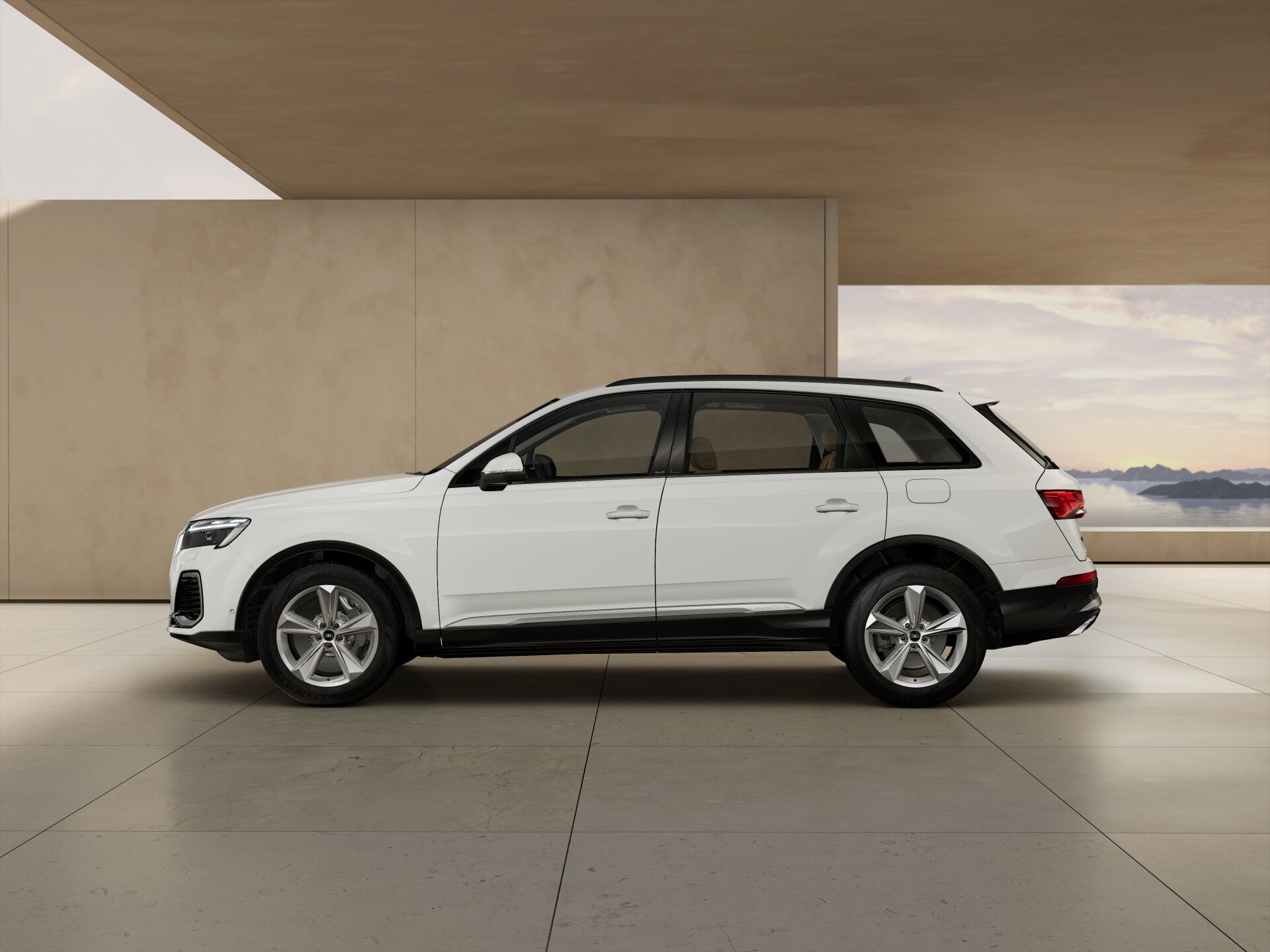 Q7 SUV TFSI e EXTERIOR-PARALLEL-SIDE
