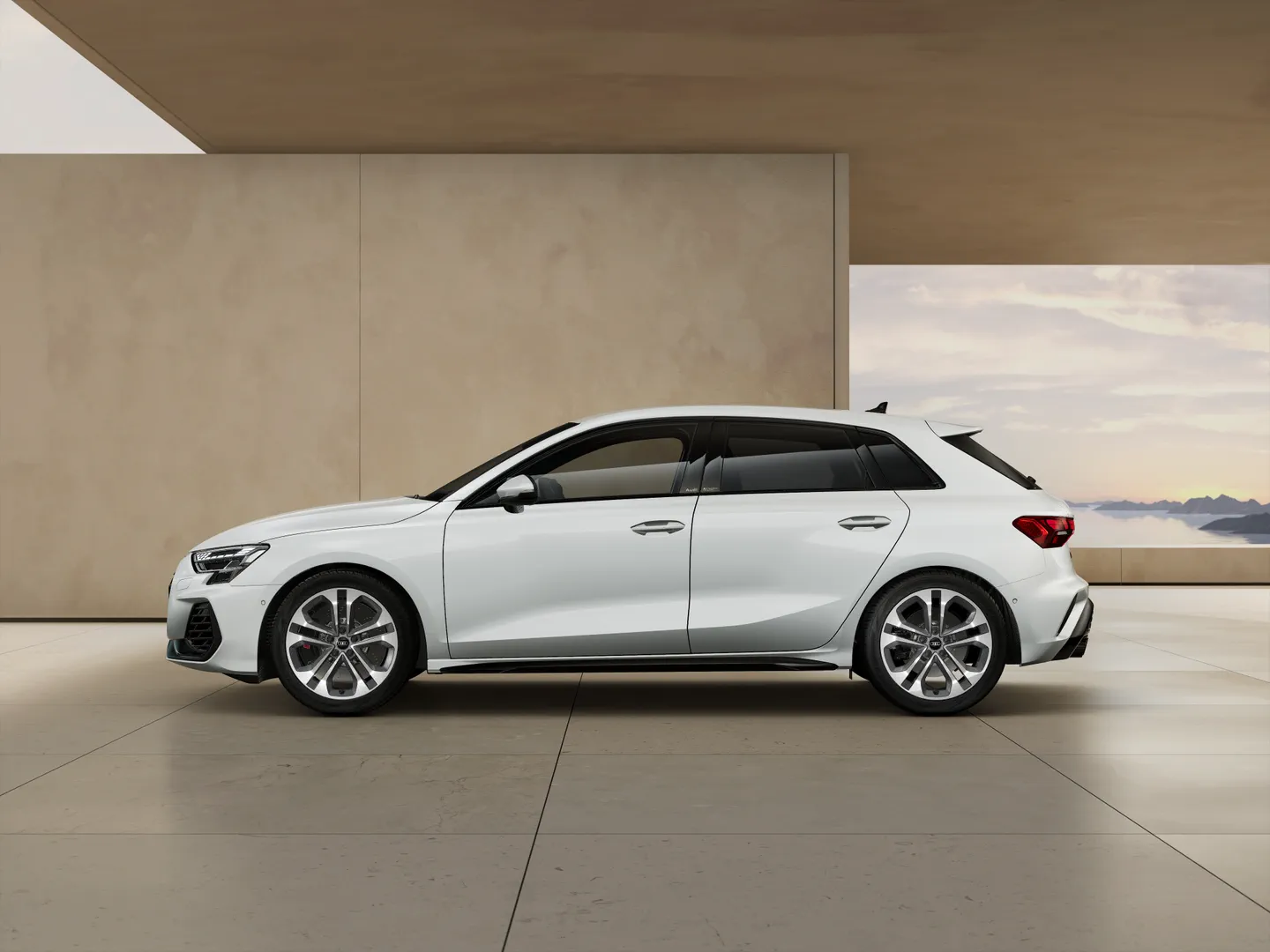 Zdjęcie&nbsp;Audi S3 Sportback&nbsp;S3 Sportback TFSI 245 kW S tronic&nbsp;– Ujęcie: bok