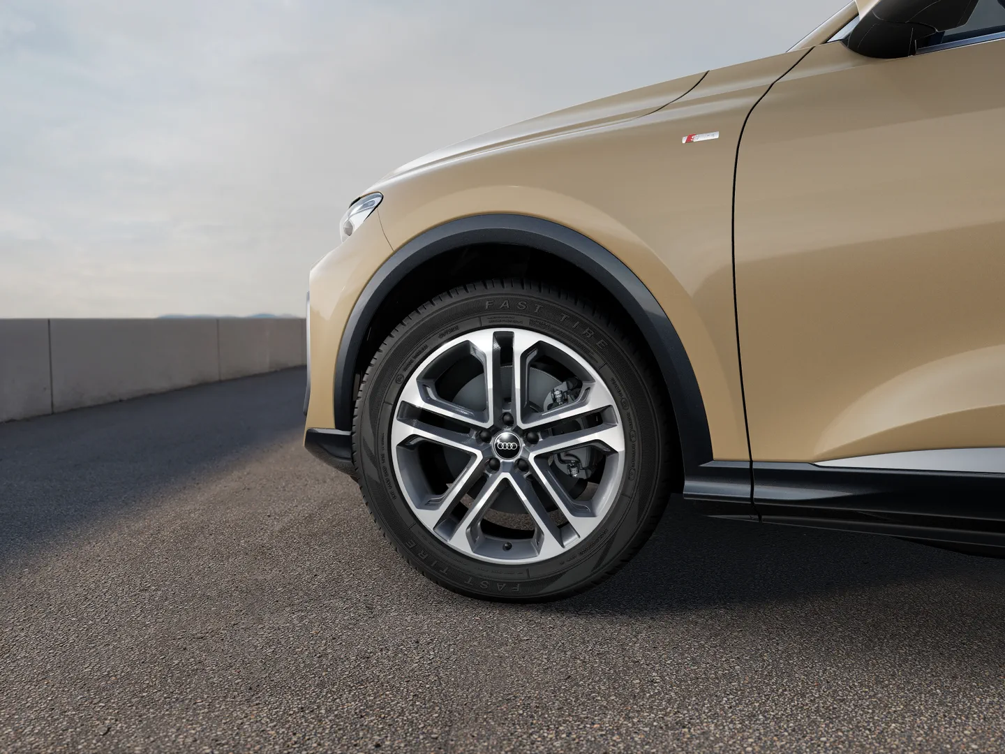 Zdjęcie&nbsp;Audi Q5 SUV&nbsp;TFSI quattro 150 kW S tronic&nbsp;– Ujęcie: obręcze