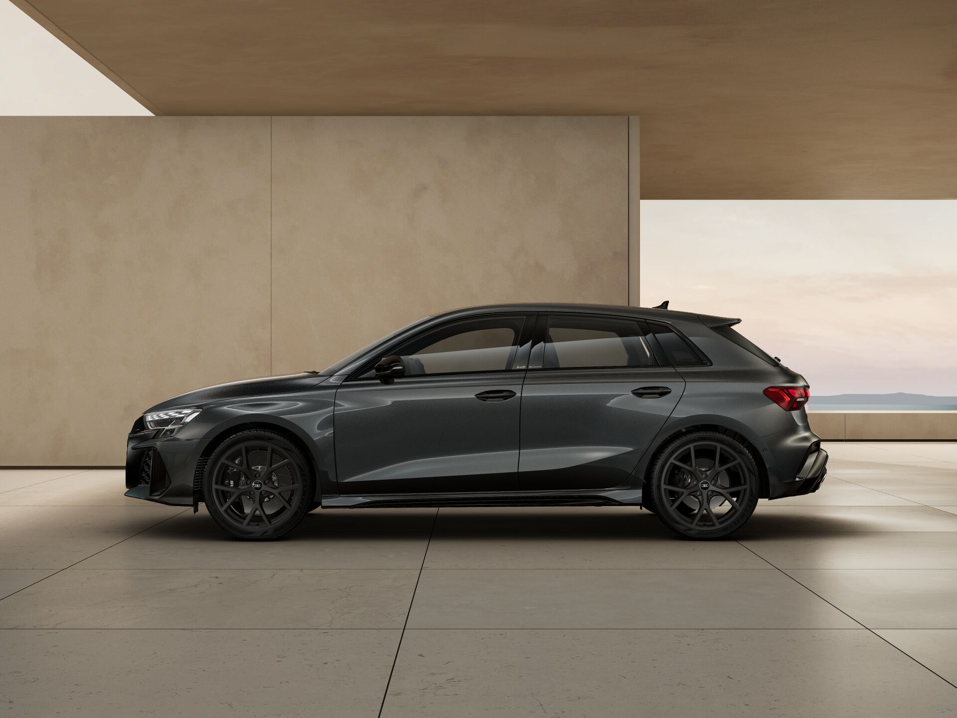 RS 3 Sportback EXTERIOR-PARALLEL-SIDE