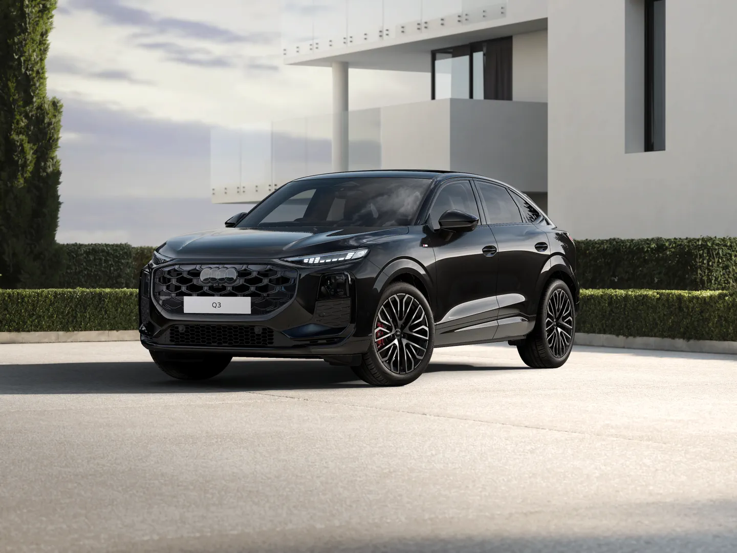 Image about Audi Q3 Sportback TFSI quattro 195 kW