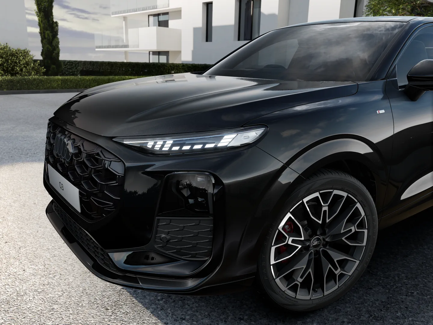 Image about Audi Q3 Sportback TFSI quattro 195 kW