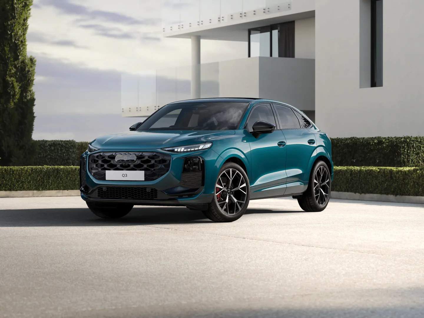 Image about Audi Q3 Sportback TFSI quattro 195 kW