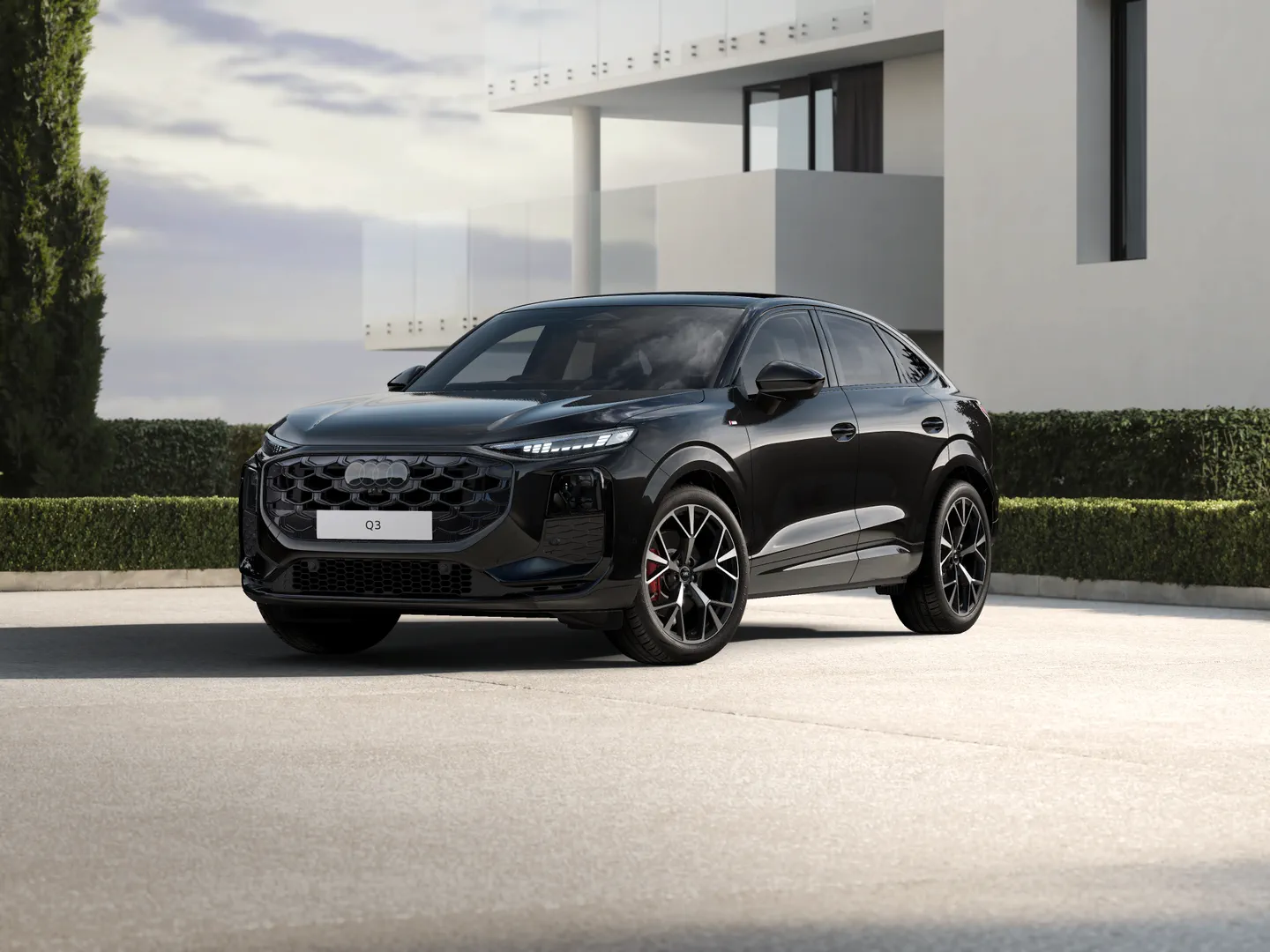 Image about Audi Q3 Sportback TFSI quattro 195 kW