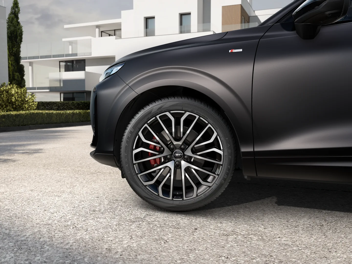 Image about Audi Q3 Sportback TFSI quattro 195 kW