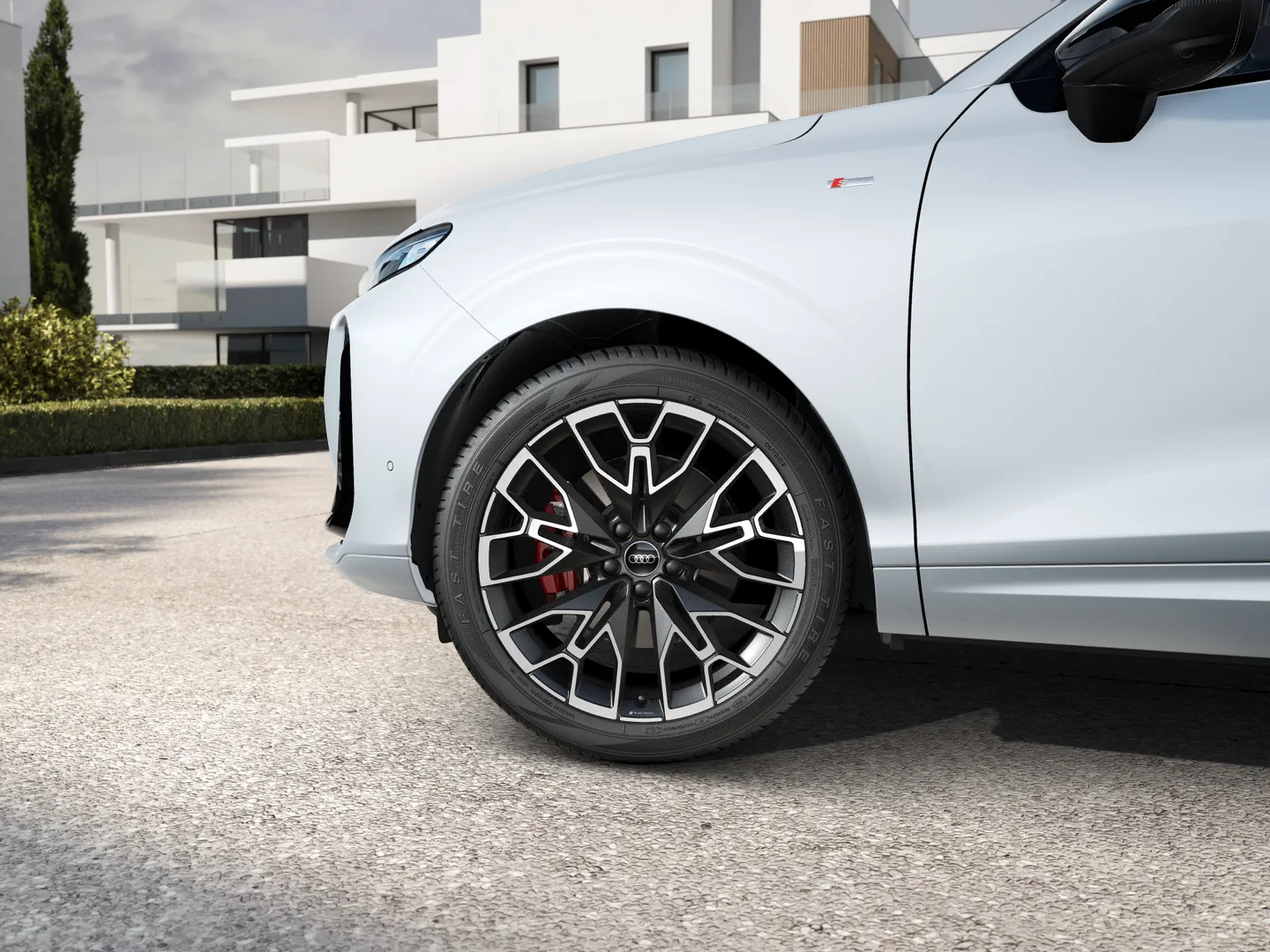 Image about Audi Q3 Sportback TFSI quattro 195 kW