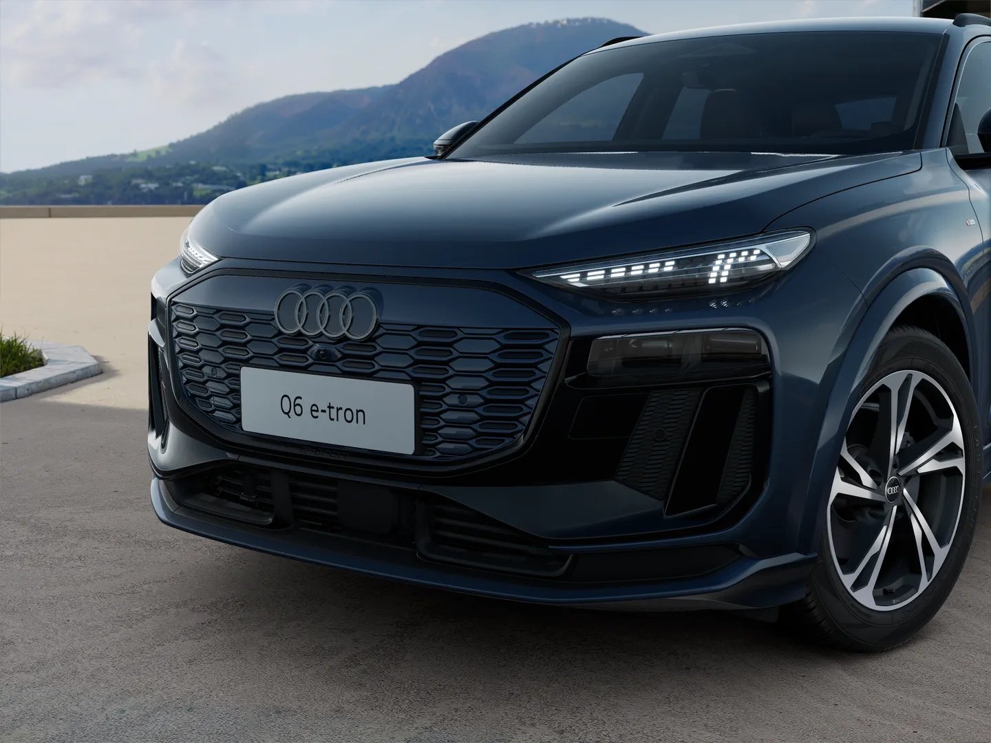 Zdjęcie Audi Q6 Sportback e-tron e-tron 185,00 kW – Ujęcie: reflektory