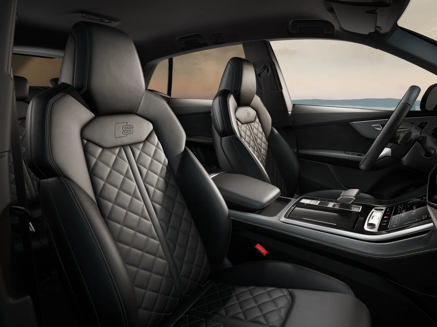 Image about Audi Q8 SUV S line edition 50 TDI quattro 210 kW (286 CV) tiptronic